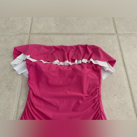 Tommy Hilfiger Ruffle Strapless One Piece Swimsuit - Size 10 - Picture 6 of 16